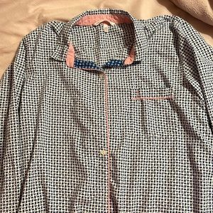 Victorias Secret 2 piece soft cotton. These are lightweight cotton. Size l